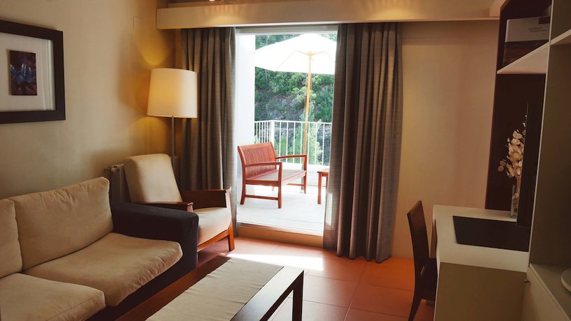 Imagen de la habitación del Hotel El Balneario de Tus. Foto 6