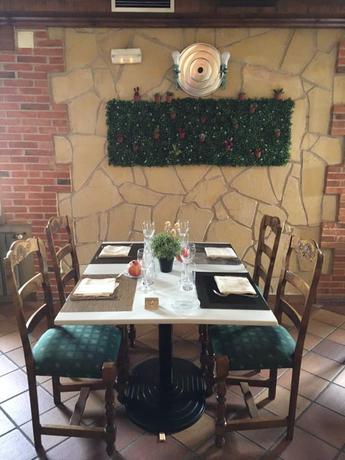 Imagen del bar/restaurante del Hotel El Barondillo. Foto 5