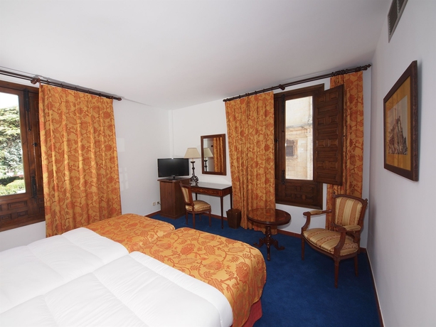 Imagen de la habitación del Hotel El Bedel. Foto 4