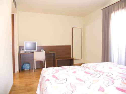 Imagen de la habitación del Hotel El Blat. Foto 7