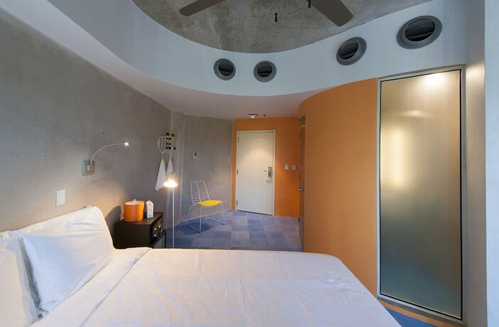 Imagen general del Hotel El Blok. Foto 7