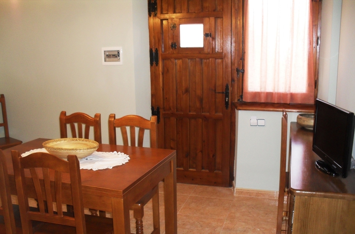 Imagen de la habitación del Hotel El Borbotón. Foto 8