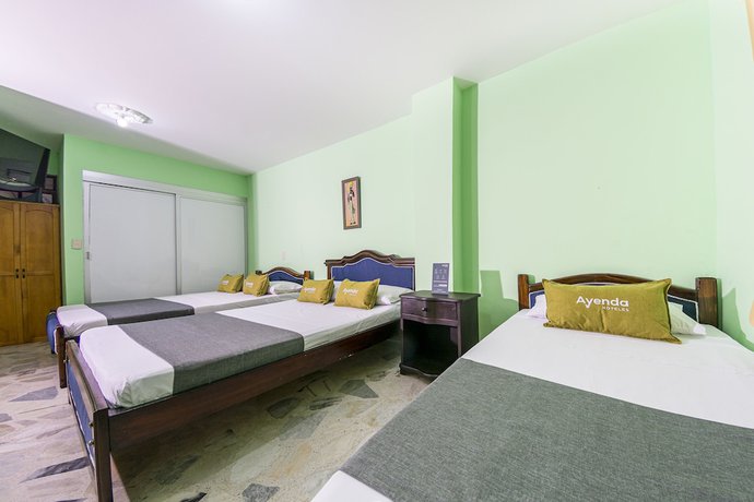 Imagen de la habitación del Hotel El Bosque, Armenia. Foto 18