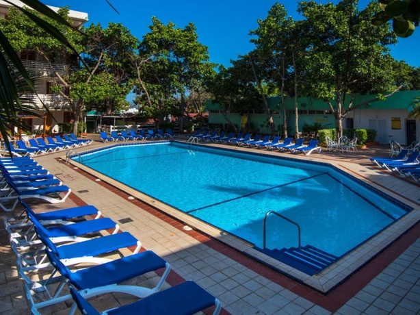 Imagen general del Hotel El Bosque. Foto 3