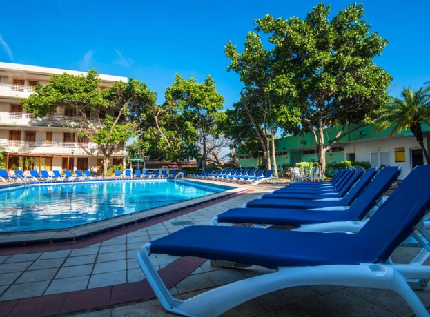 Imagen general del Hotel El Bosque. Foto 4