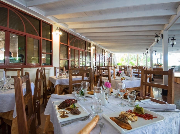 Imagen general del Hotel El Bosque. Foto 13