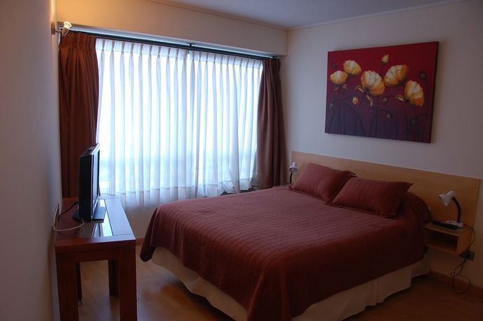 Imagen de la habitación del Hotel El Bosque Suites. Foto 6