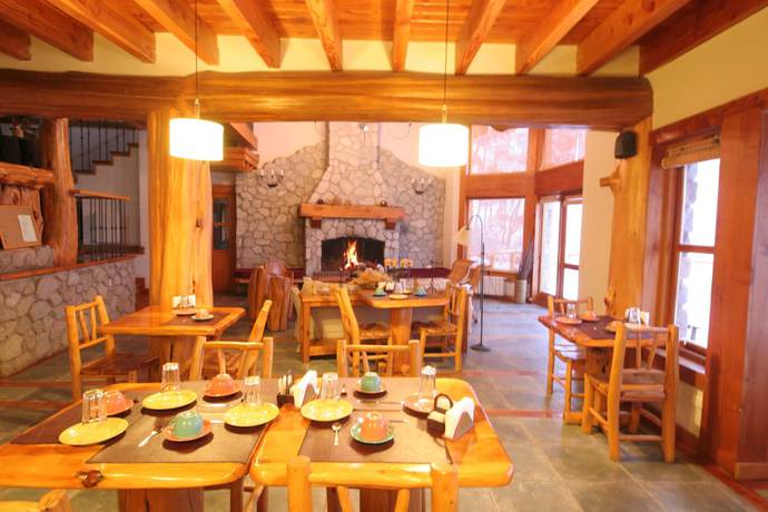 Imagen del bar/restaurante del Hotel El Bosque by DOT Tradition. Foto 2