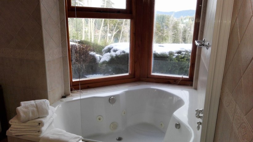 Imagen de la habitación del Hotel El Bosque by DOT Tradition. Foto 8