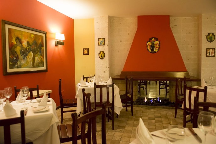 Imagen del bar/restaurante del Hotel El Cabildo Arequipa. Foto 6