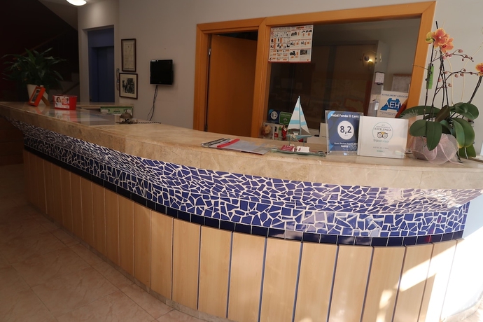 Imagen de los interiores del Hotel El Cami. Foto 18