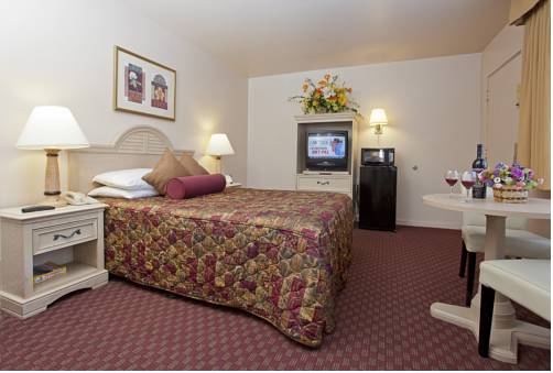 Imagen de la habitación del Hotel El Camino Inn. Foto 1