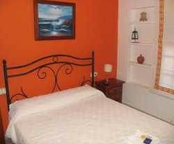 Imagen de la habitación del Hotel El Campanario. Foto 18