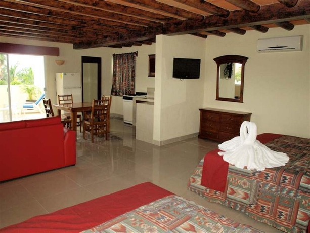 Imagen de la habitación del Hotel El Campanario, Playa del Carmen. Foto 3