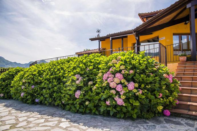 Imagen de los exteriores del Hotel El Canton. Foto 10