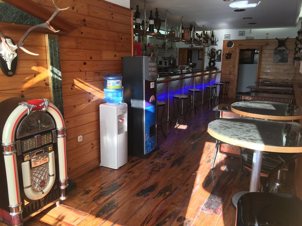 Imagen del bar/restaurante del Hotel El Capellán. Foto 7