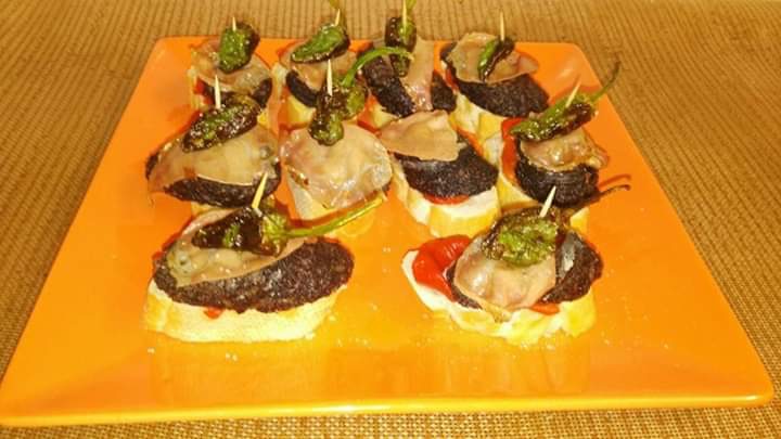 Imagen del bar/restaurante del Hotel El Capellán. Foto 9