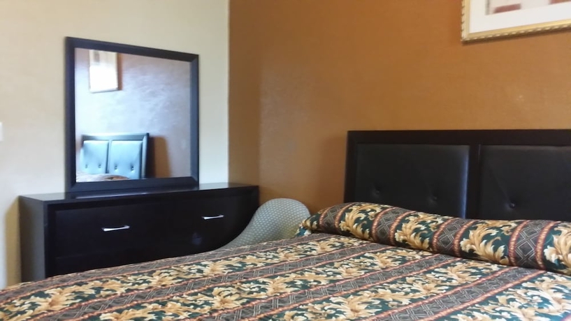 Imagen de la habitación del Hotel El Capitan. Foto 9