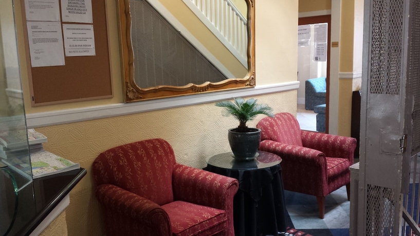 Imagen de los interiores del Hotel El Capitan. Foto 19