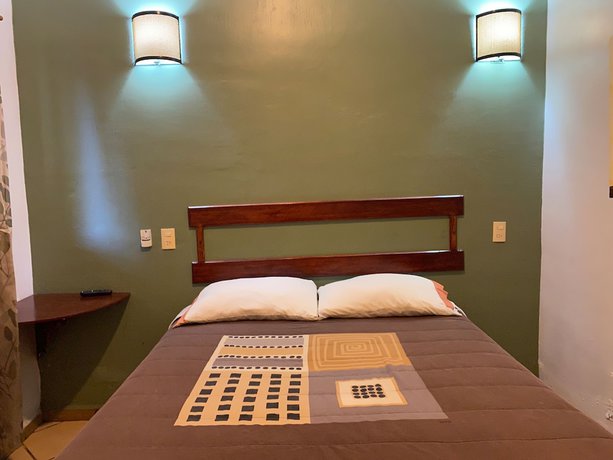 Imagen de la habitación del Hotel El Capomo. Foto 5