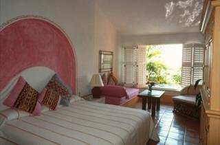 Imagen de la habitación del Hotel El Careyes Beach Resort. Foto 4