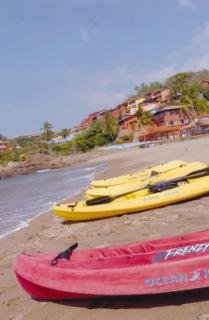 Imagen de los exteriores del Hotel El Careyes Beach Resort. Foto 5