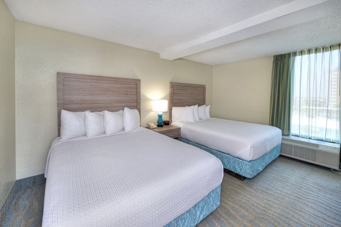 Imagen de la habitación del Hotel El Caribe Resort And Conference Center. Foto 3