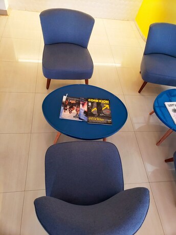 Imagen de los interiores del Hotel El Carmelo. Foto 21