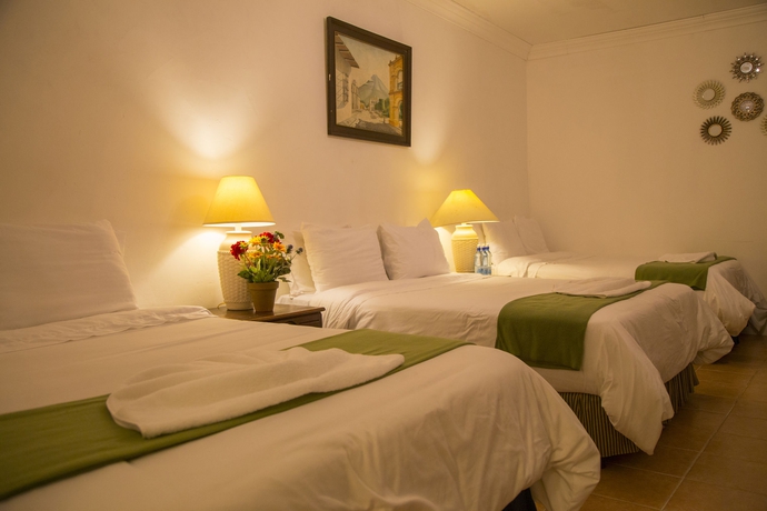 Imagen de la habitación del Hotel El Carmen, Antigua Guatemala. Foto 11