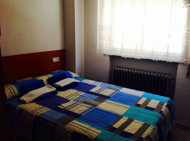 Imagen de la habitación del Hotel El Caserón Río. Foto 6