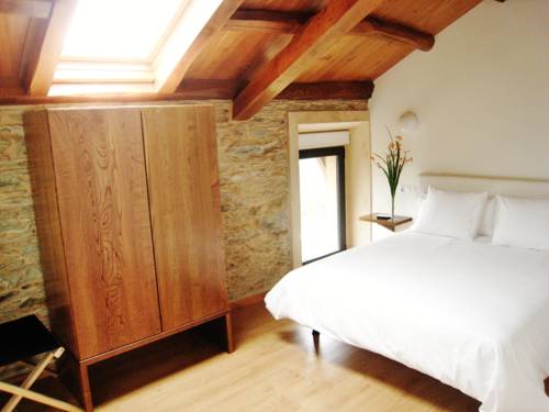 Imagen de la habitación del Hotel El Casta&ntilde;o Dormil&oacute;n. Foto 9