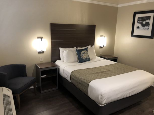 Imagen de la habitación del Hotel El Castell Motel, Monterey. Foto 3