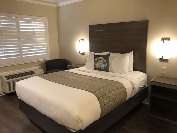 Imagen de la habitación del Hotel El Castell Motel, Monterey. Foto 7