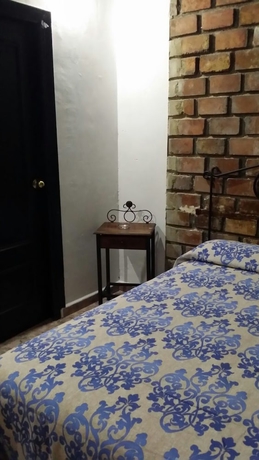 Imagen de la habitación del Hotel El Castillo, Alcalá de Guadaíra. Foto 5