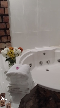 Imagen de la habitación del Hotel El Castillo, Alcalá de Guadaíra. Foto 7