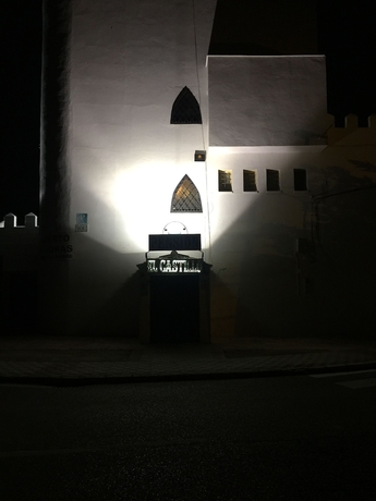 Imagen de los exteriores del Hotel El Castillo, Alcalá de Guadaíra. Foto 12