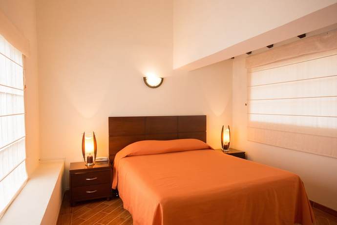 Imagen de la habitación del Hotel El Castillo Chinauta. Foto 3