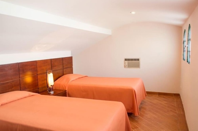 Imagen de la habitación del Hotel El Castillo Chinauta. Foto 11