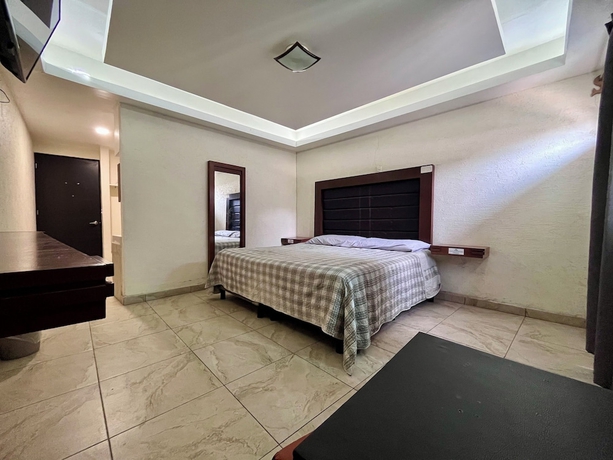 Imagen de la habitación del Hotel El Castillo, Cuernavaca. Foto 11