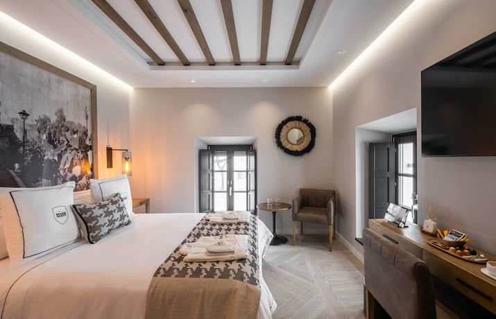 Imagen de la habitación del Hotel El Castillo La Ciudadela Marbella. Foto 16