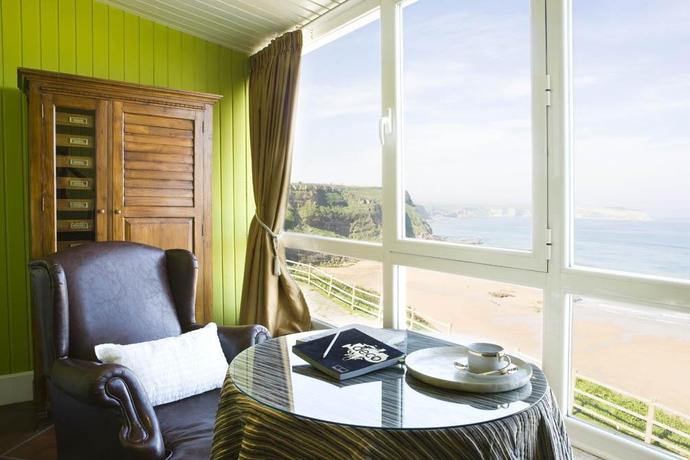 Imagen de los interiores del Hotel El Castillo, Suances. Foto 7