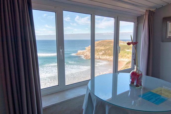 Imagen de los interiores del Hotel El Castillo, Suances. Foto 8