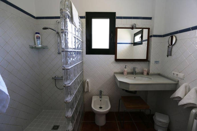 Imagen general del Hotel El Celemin de Conil. Foto 7