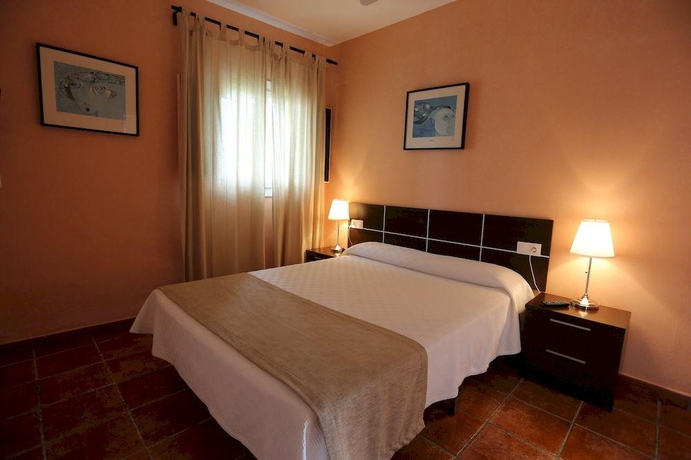 Imagen general del Hotel El Celemin de Conil. Foto 14