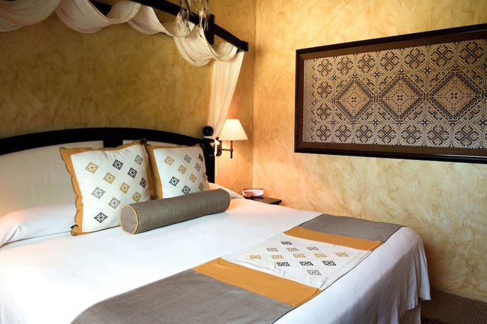 Imagen de la habitación del Hotel El Chante Spa. Foto 11