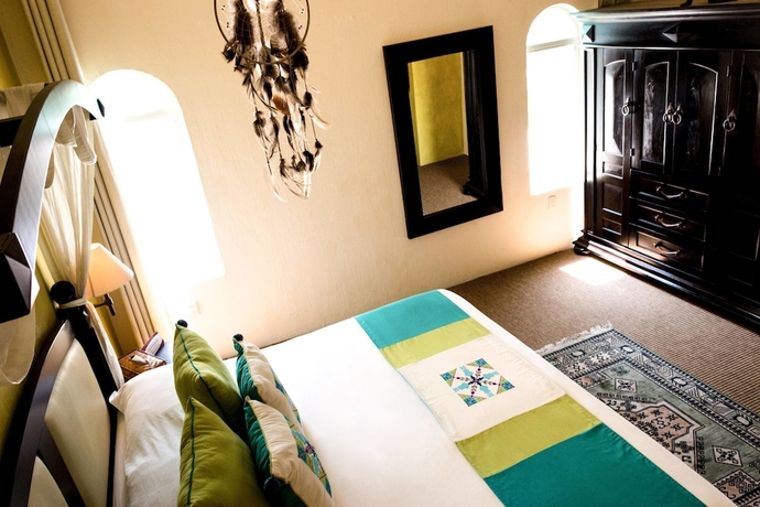 Imagen de la habitación del Hotel El Chante Spa. Foto 12