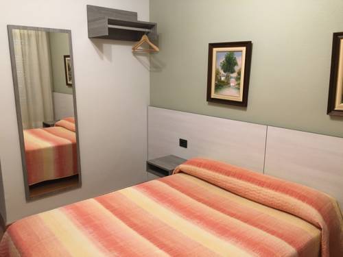 Imagen de la habitación del Hotel El Chocolatero. Foto 4