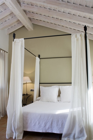 Imagen de la habitación del Hotel El Chorro. Foto 4