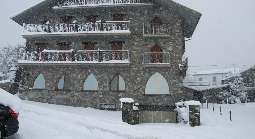 Imagen general del Hotel El Churron. Foto 4