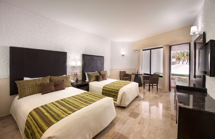 Imagen general del Hotel El Cid Castilla Beach. Foto 3